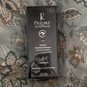 Prédiré Paris Black Daily Hydrating Moisturizer